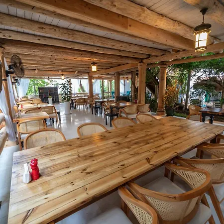 Elixir Hotel