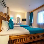 Elixir Szálloda Kalkan